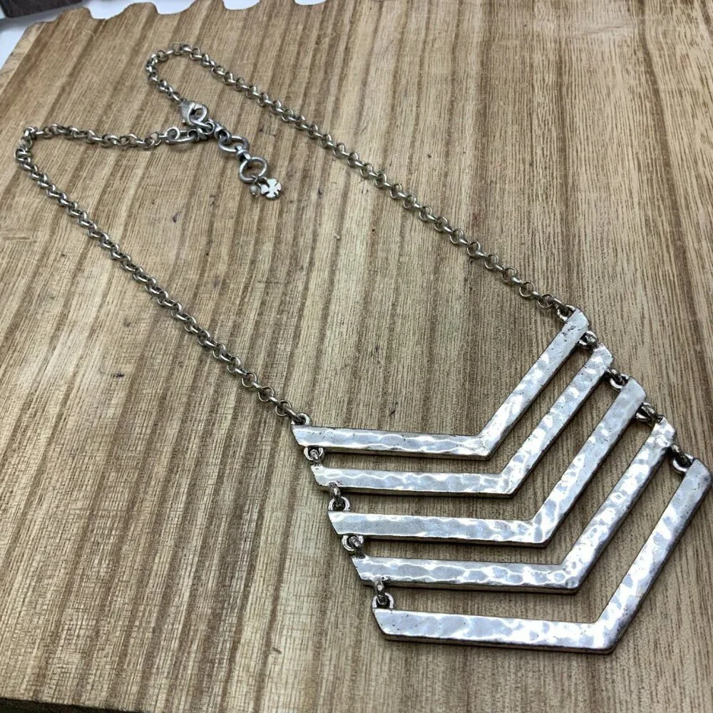 Lucky Brand Silver Tone Chevron Chain Necklace